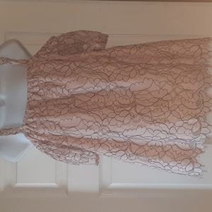 LIBRARY LOVE COLD SHOULDER  PEACH FLORAL LACE 1XL